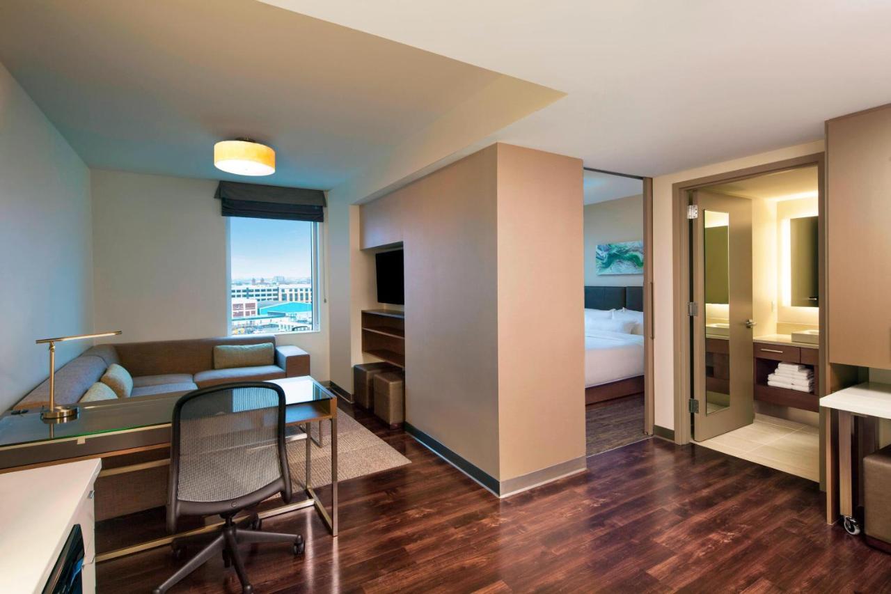 Element Boston Seaport District Hotel Eksteriør billede